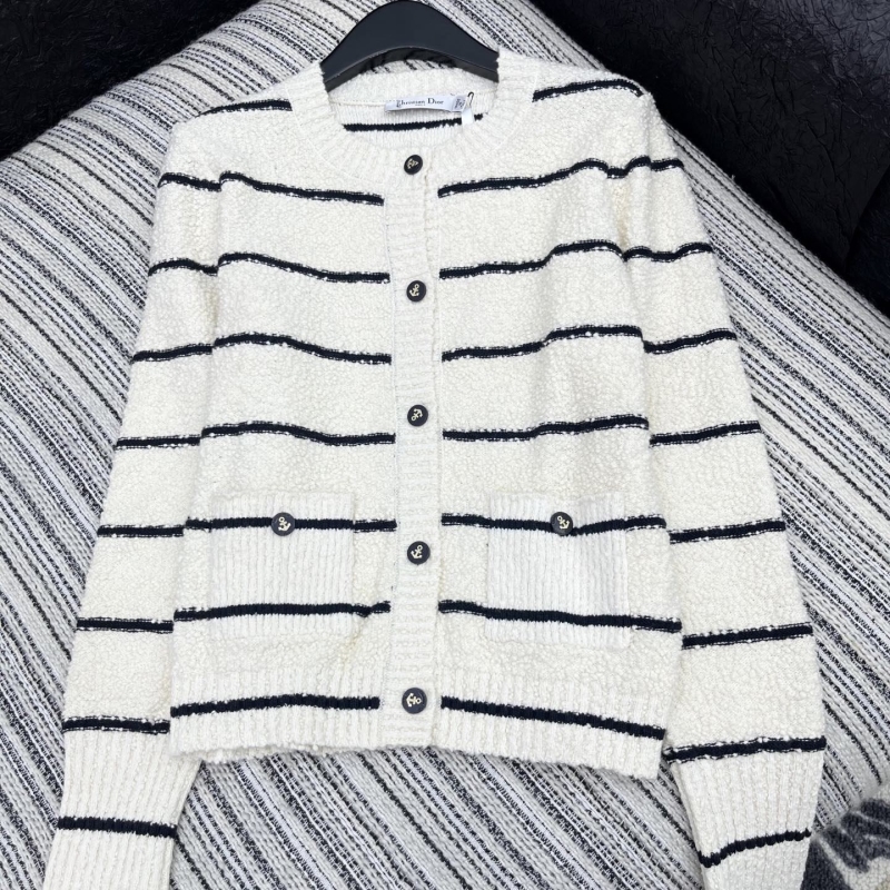 chr1st1an D10r sweaters